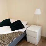 Apartmán Garden Rogatka - Comfortable Near Main Station