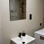 Apartmán Garden Rogatka - Comfortable Near Main Station