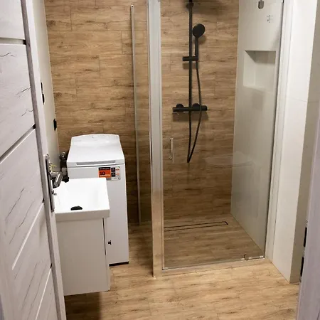 Garden Rogatka - Comfortable Near Main Station Appartement *